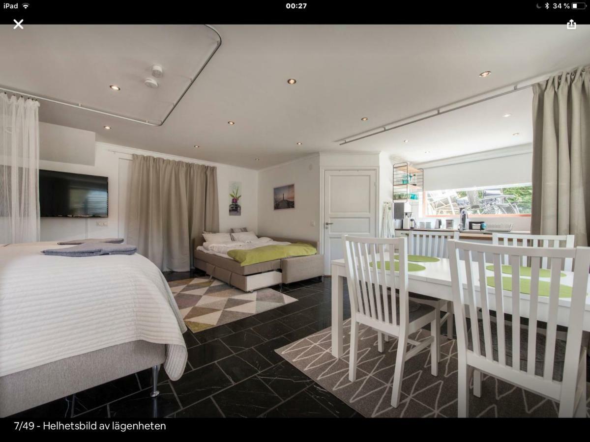 Lagenhet I Villa Pa Fornudden Tyreso Extérieur photo