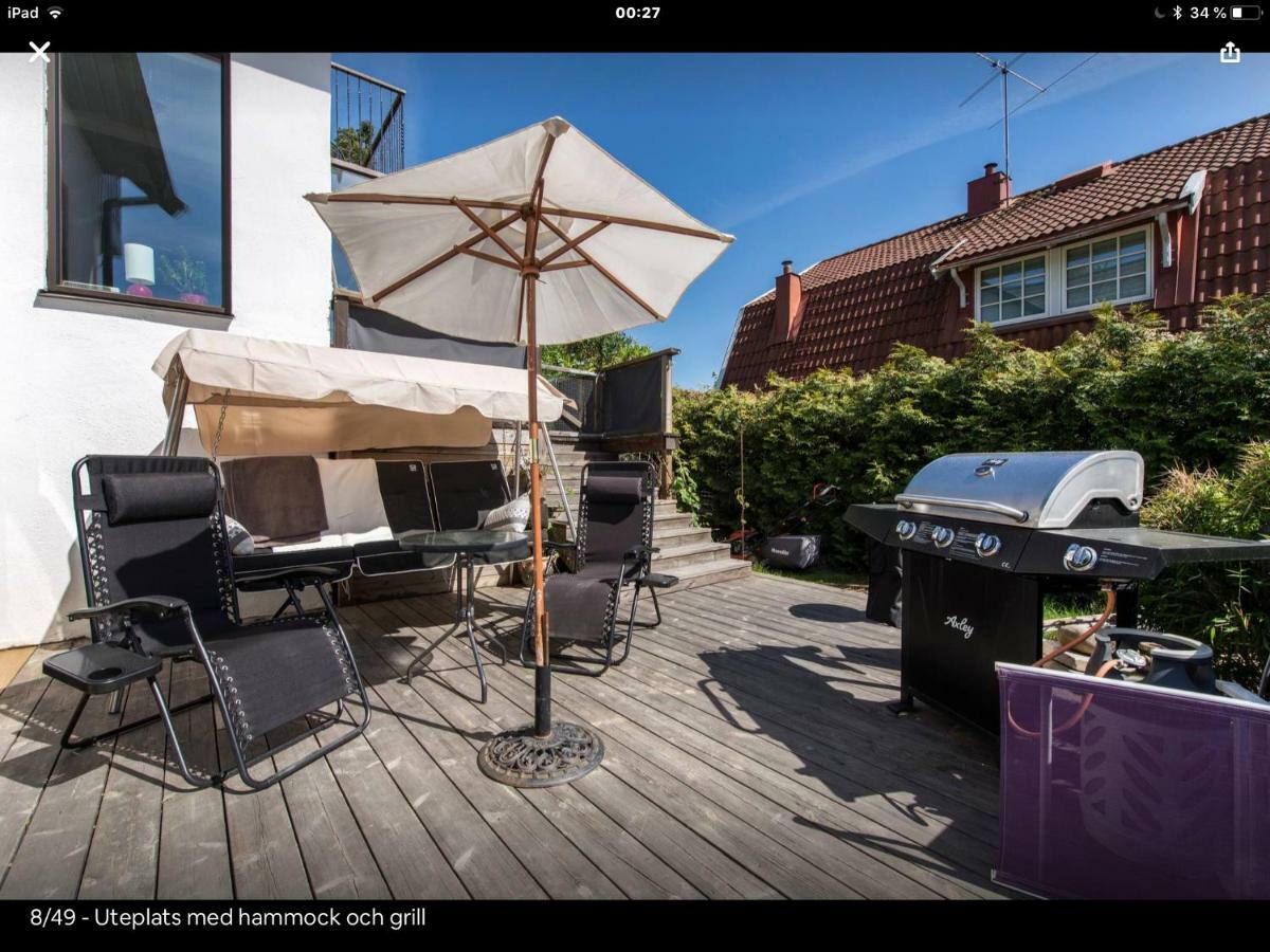Lagenhet I Villa Pa Fornudden Tyreso Extérieur photo