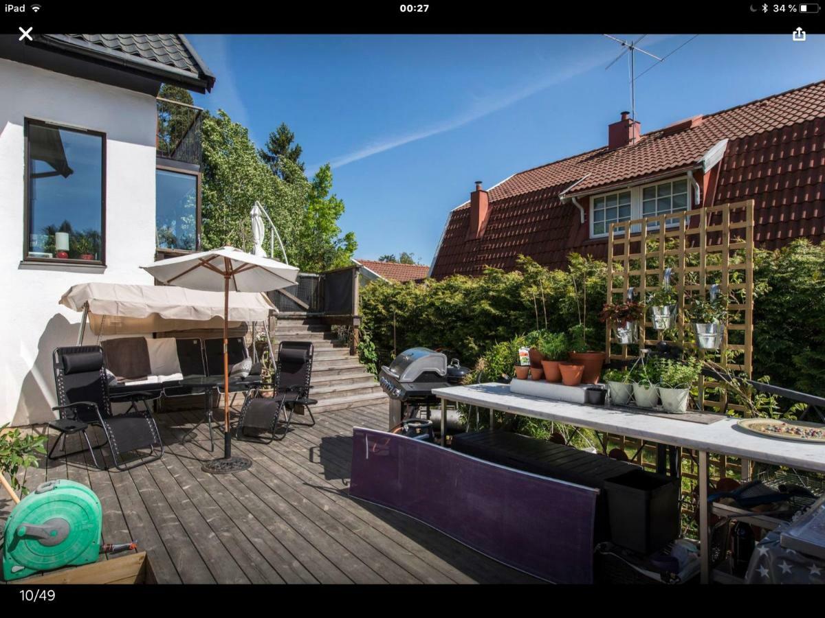 Lagenhet I Villa Pa Fornudden Tyreso Extérieur photo